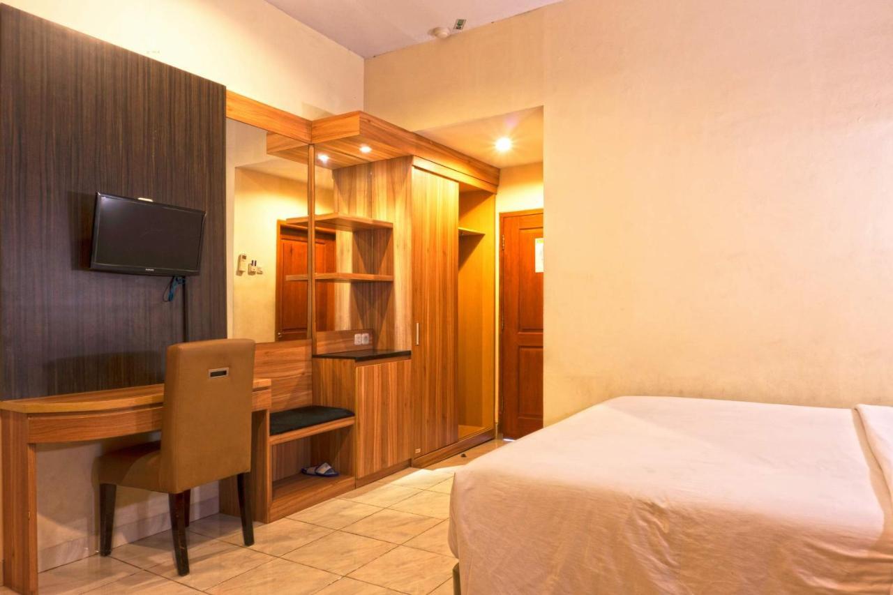 New Star Jakarta