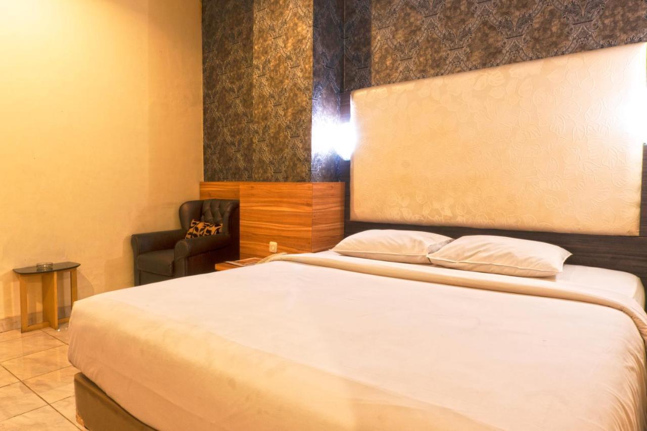 New Star Hotel